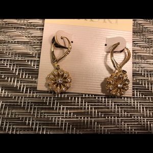 Nadri earrings gold tone